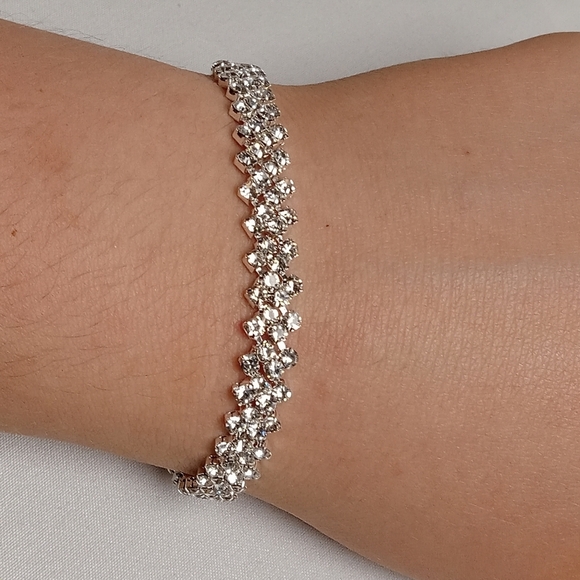 Hand Crafted Rhinestone Bracelet - Picture 4 of 6